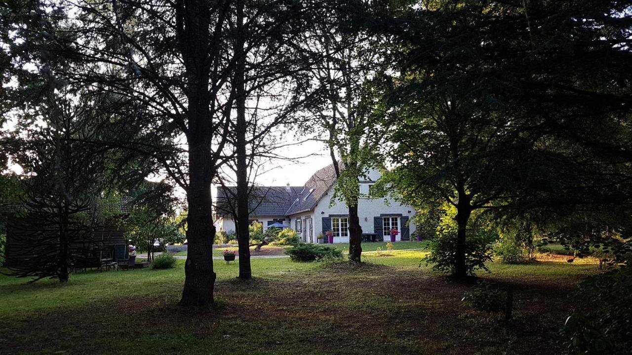 Le Clos Des Ecureuils Vouzon Buitenkant foto